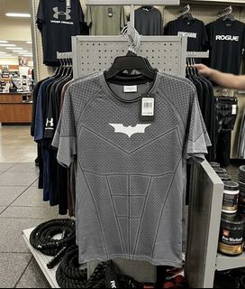 (Category: ) located in . Submitted by thesouthsideapparel (Listing ID 1438071484, Image 1). Description: .