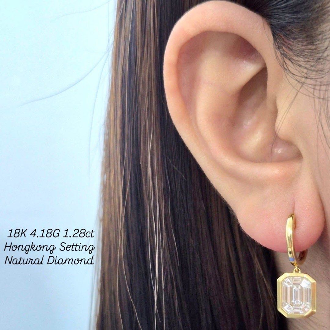 18k HK Setting Natural Diamond Earrings (Category: Luxury Accessories) located in Pasay City. Submitted by cpb__ (Listing ID 1446187297, Image 2). Description: .