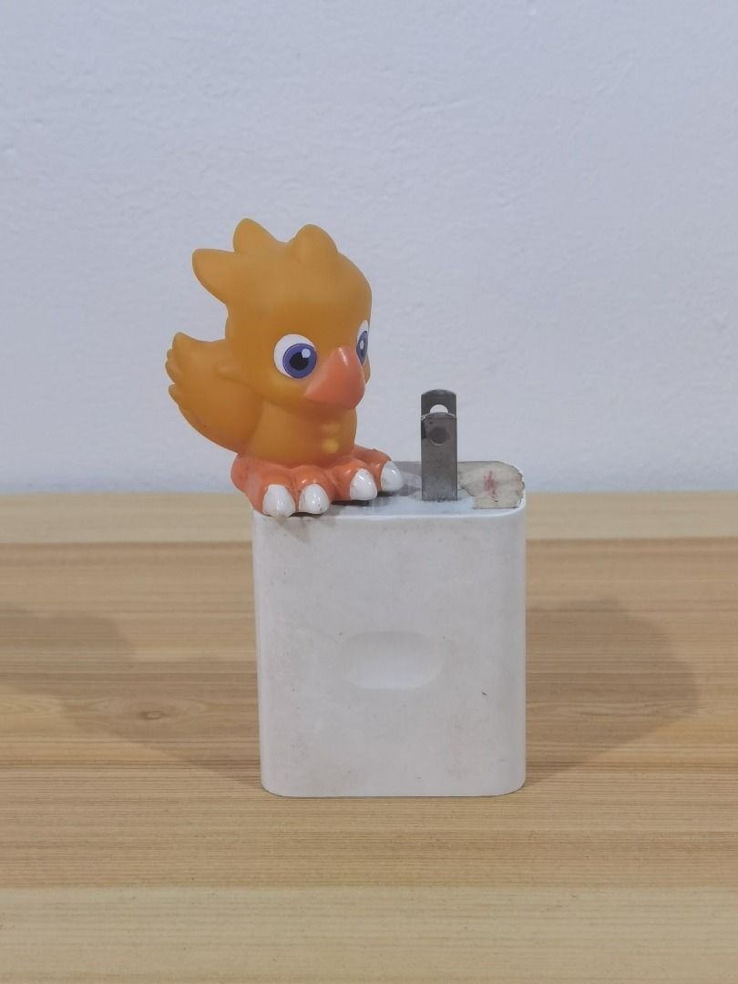1997 Bandai - Final Fantasy - Chocobo Finger Puppet (Category: Figurines & Statues) located in Taguig. Submitted by kalabasza (Listing ID 1446276436, Image 1). Description: 📌 This is a preloved item. Please manage your expectation. 📌 Actual item posted. 📌 Item is in good condition. 📌 Product Color may slightly vary due to Photographic Lighting. 📌 Location: Taguig 📌 MOP: GCash. Payment first before ship. 📌 MOD: J&T, LBC, GoGo or Lalamove. �