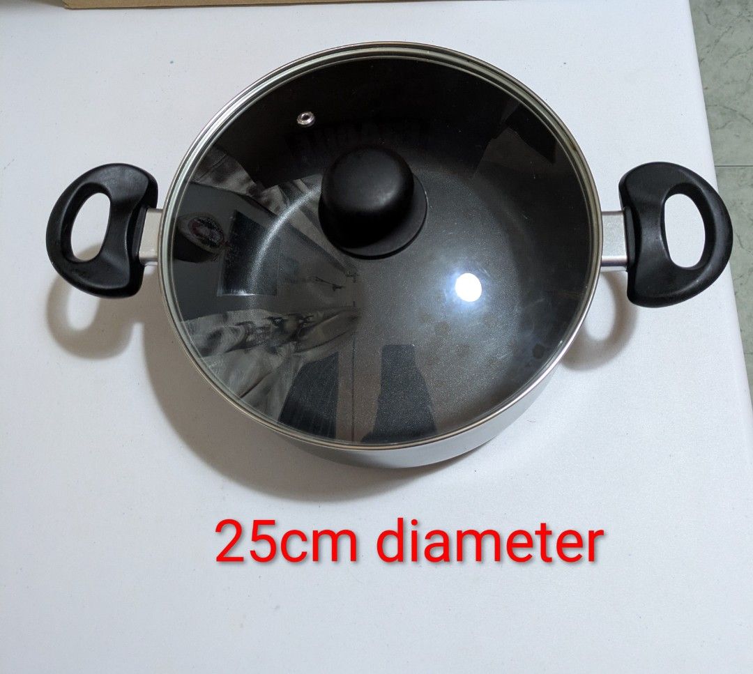 25cm Black Pot with Glass Lid494068062791946241