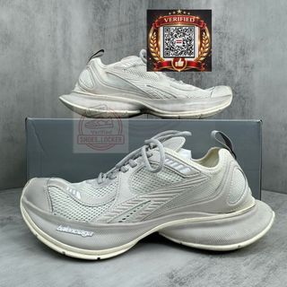 (Category: ) located in . Submitted by shoes.locker (Listing ID 1446253806, Image 1). Description: .