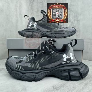 (Category: ) located in . Submitted by shoes.locker (Listing ID 1446256992, Image 1). Description: .