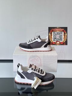 (Category: ) located in . Submitted by shoes.locker (Listing ID 1446285676, Image 1). Description: .