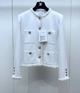（分類：）位於 。 由 armanchan 提交（商品編號 1446328657，圖片 1）。簡介： 。