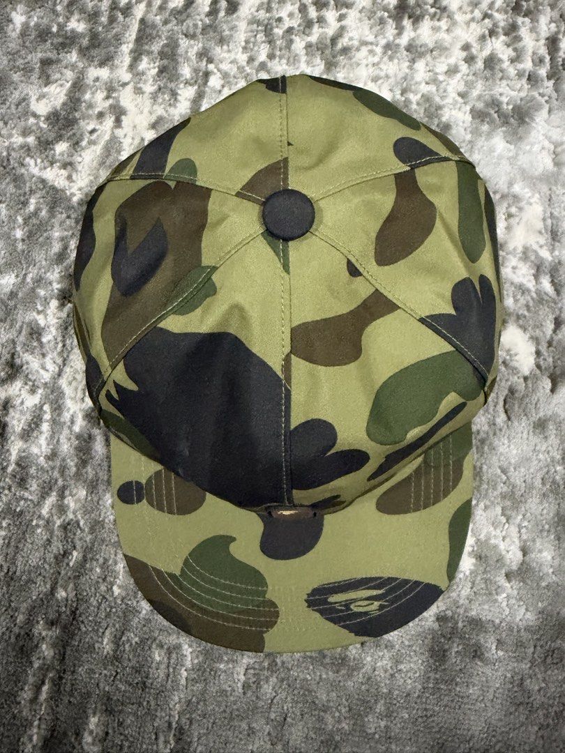 A Bathing Ape Cap 6 Panel (Category: Cap & Hats) located in Kuala Lumpur. Submitted by hameed69 (Listing ID 1446292174, Image 3). Description: ✅ free size ✅ material Gore-tex ✅ condition BNWT ✅ Postage bayar kepada J&T Bape bathing ape Cap Hat.