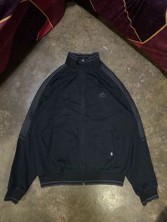 (Category: ) located in . Submitted by yivsthrift (Listing ID 1446205733, Image 1). Description: .