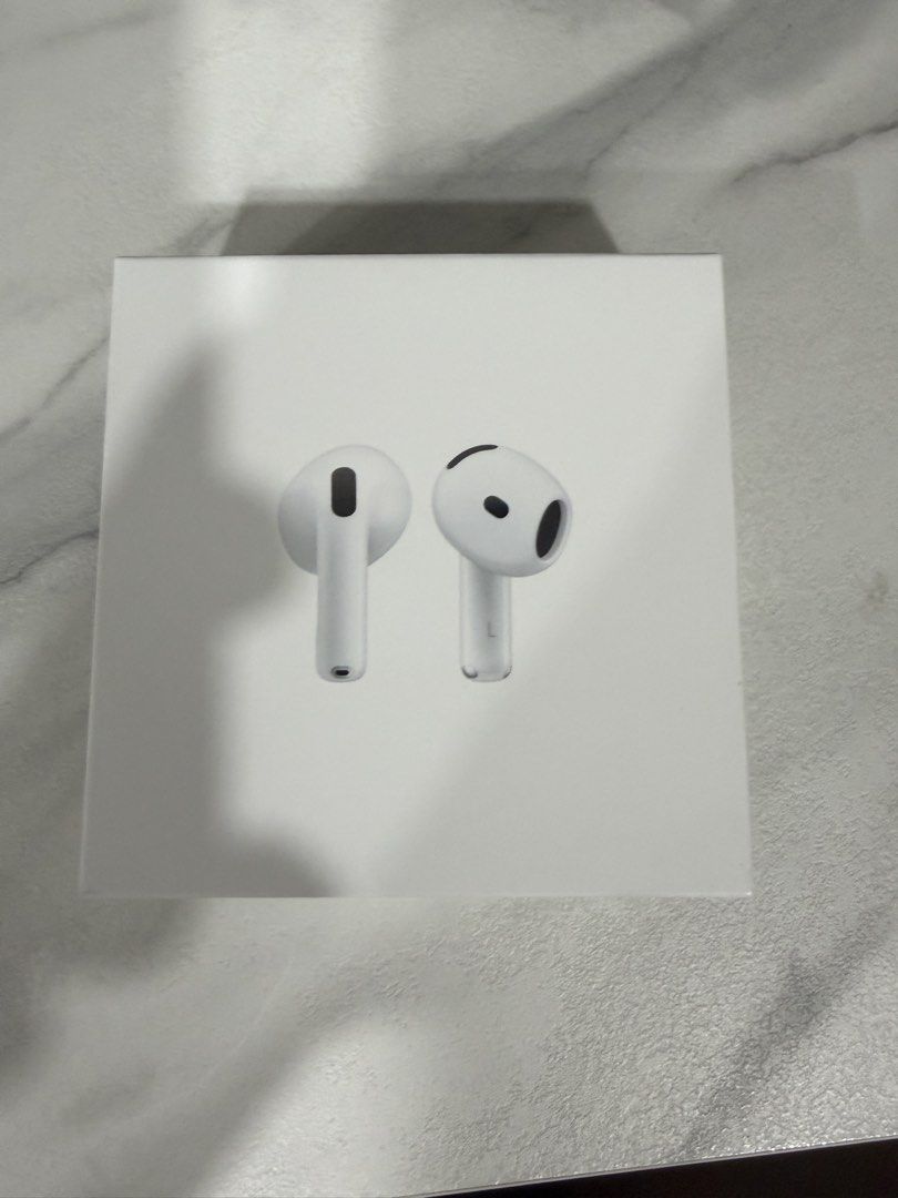 Airpods 4