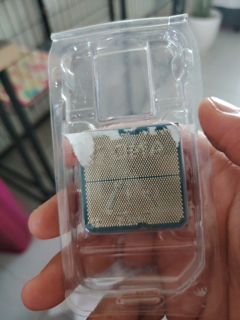 AMD Ryzen5 8400fCPU with Wraith Cooler493739444956057601