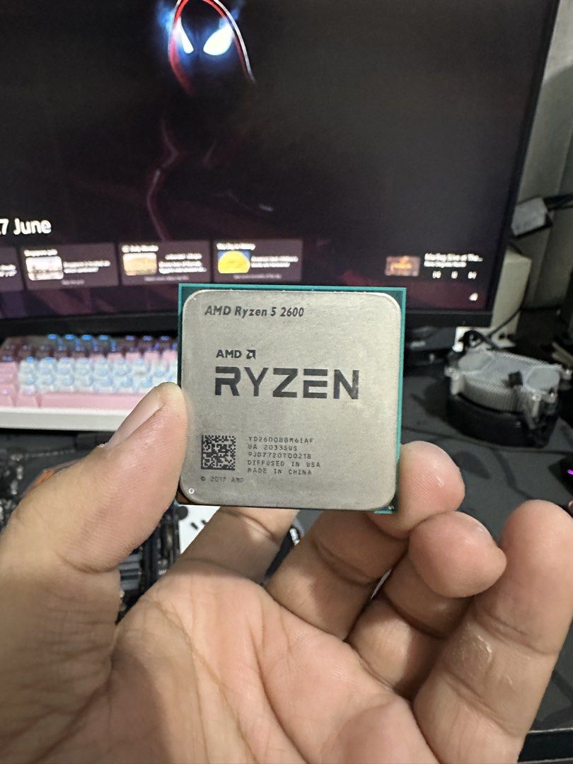 AMD Ryzen 5 2600 CPU with Wraith Stealth Cooler (Category: Computer Parts) located in Valenzuela. Submitted by alas_qwe (Listing ID 1446276009, Image 1). Description: - AMD Ryzen 5 2600 Processor - Includes stock Wraith Stealth Cooler - Cooler has minor thermal paste residue (easily cleaned) - Fully functional and tested, ready for your new PC build Used. No box. Unit only Php 2000.