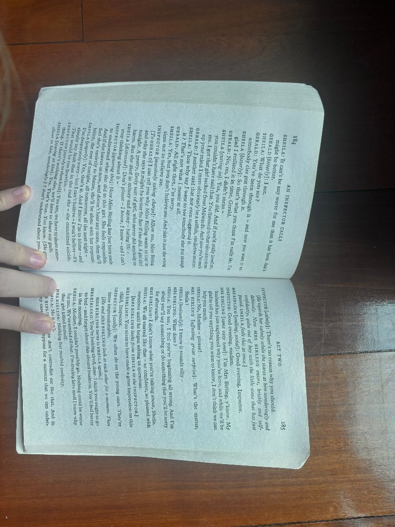 An Inspector Calls - J.B. Priestley （分類：小說及非小說）位於 Hong Kong。 由 newwhale_e35c7b 提交（商品編號 1446250967，圖片 2）。簡介： Barely used, no annotations inside. Can negotiate。