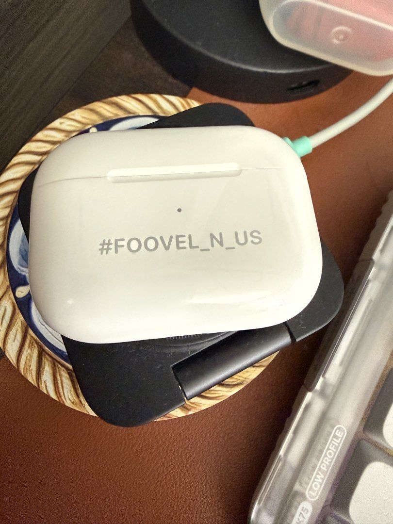 Apple AirPods Pro493582552106936320