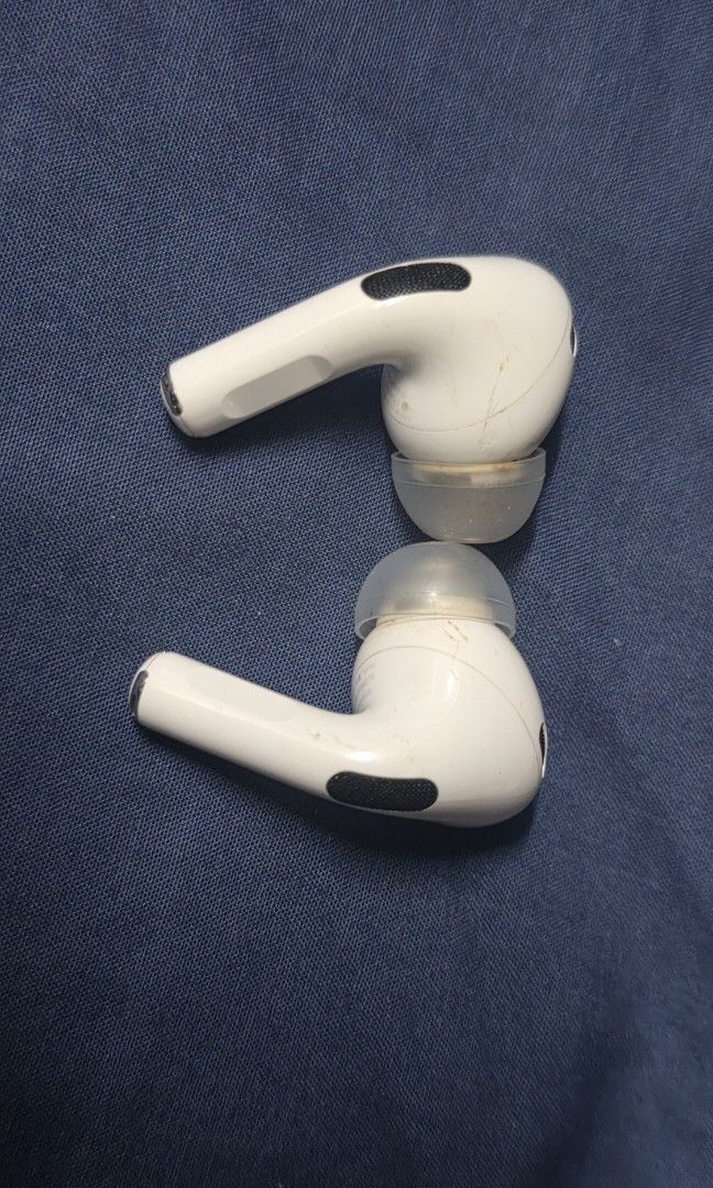 Apple Airpods pro 2494250467231672324