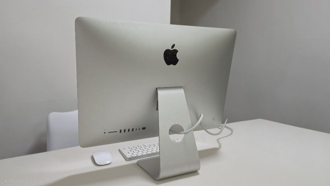 Apple iMac A1418 Desktop Computer493728428501258241