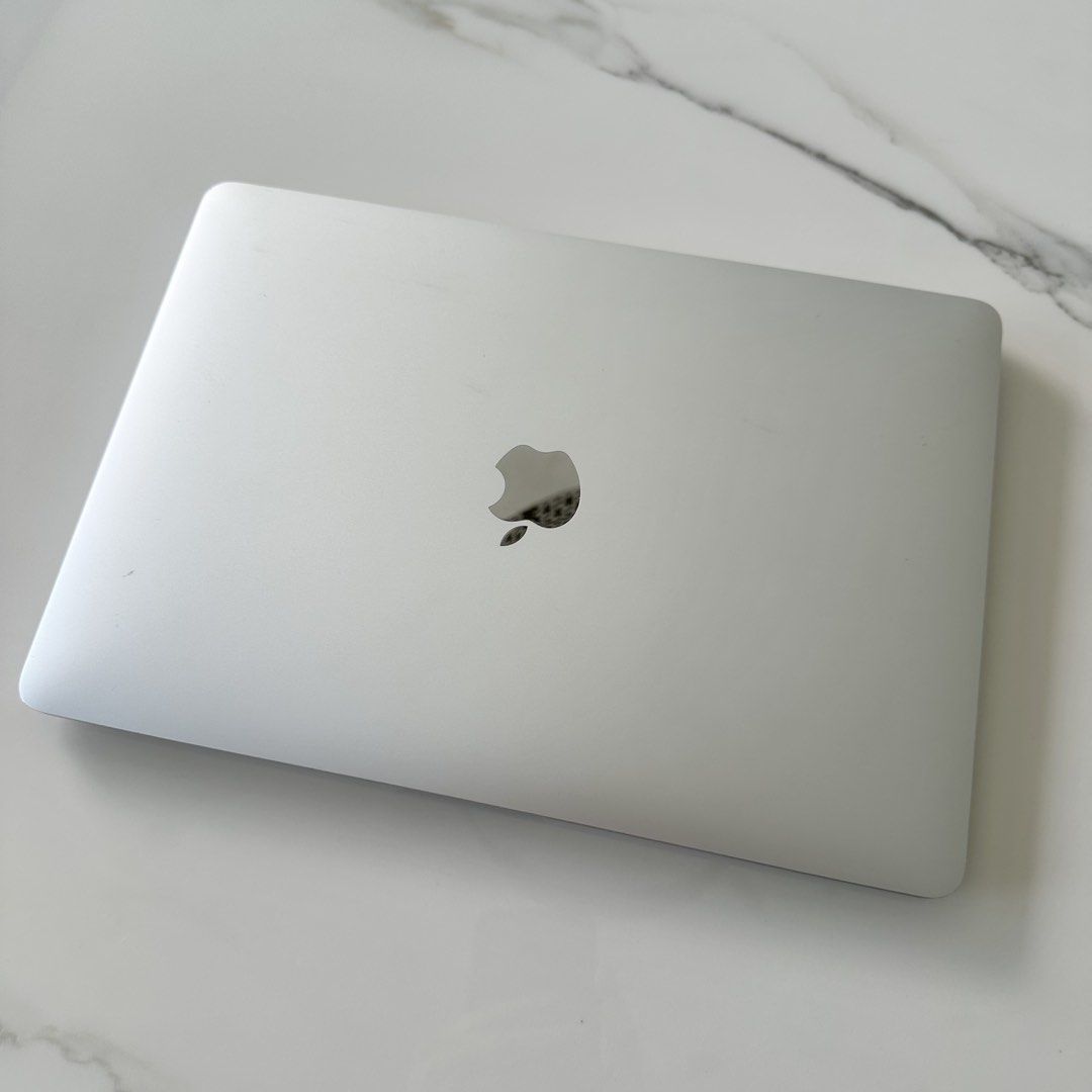 Apple MacBook Air A2337 Laptop M1 512 Yr 2020 (Category: Laptops & Notebooks) located in Taguig. Submitted by homefashiondecor (Listing ID 1446265103, Image 1). Description: - MacBook Air (Model A2337) year 2020 - Still works great - Minor cosmetic scuffs on casing from normal use - Screen is clean and clear - Ideal for everyday tasks and schoolwork 8GB Memory Apple M1 chip 512 Battery Health Information: Cycle Count: 284 Condition: Normal Maximu