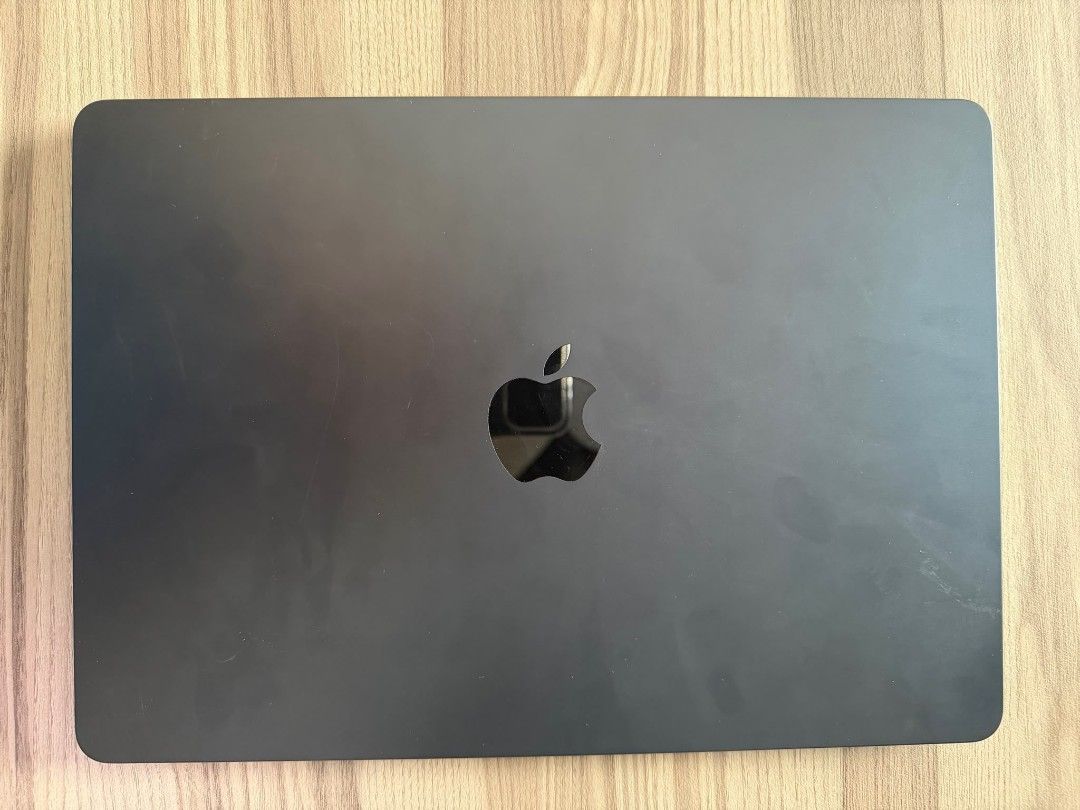 Apple MacBook Air M2 2022493465530176655361