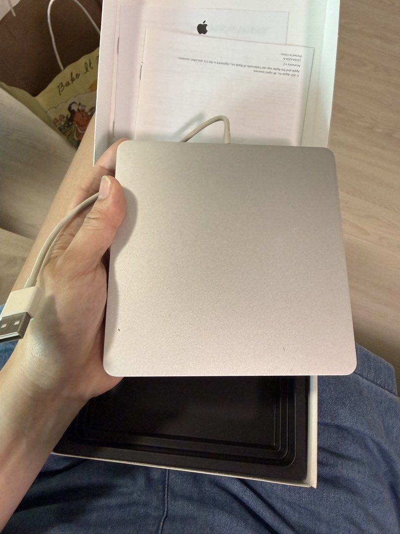 Apple MacBook Air SuperDrive External CD/DVD Drive493854927745208321