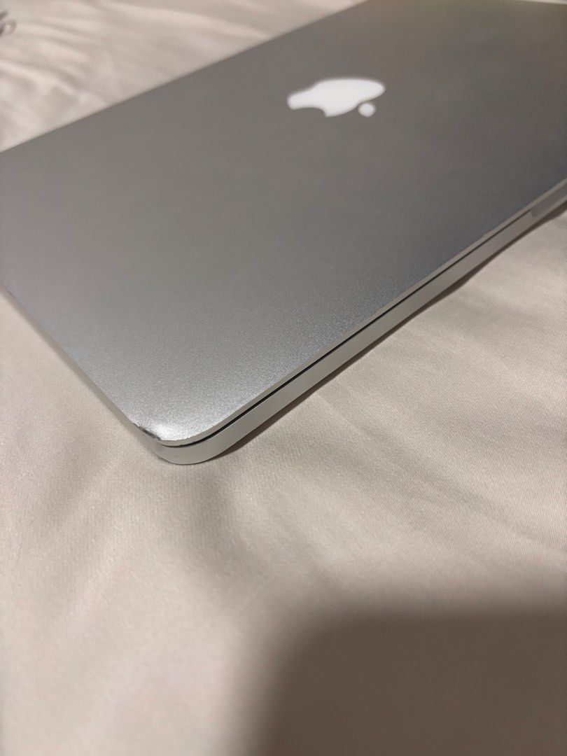 Apple MacBook Pro 13-inch494120481169100805