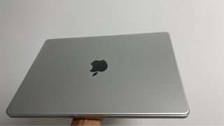 （分類：）位於 。 由 heeeunme 提交（商品編號 1446225329，圖片 1）。簡介： 。