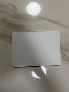 Apple Magic Trackpad506447540739778560