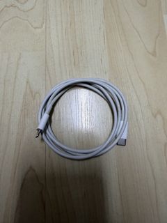 Apple USB-C to Lightning Cable506436859588792320