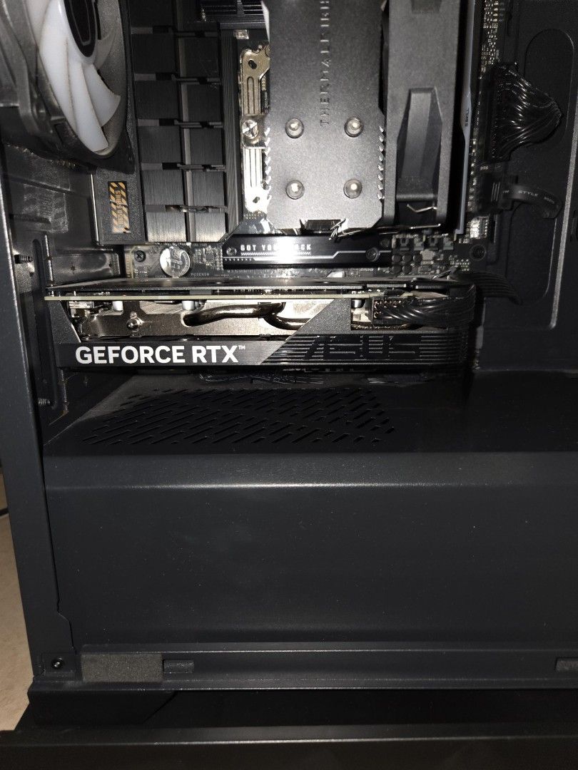 ASUS DUAL RTX 4060 OC 8GB493621342487848961