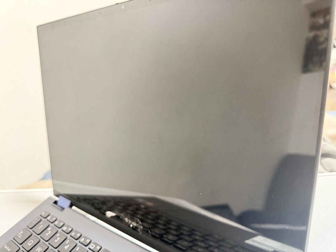ASUS Vivobook Laptop493989404198850562