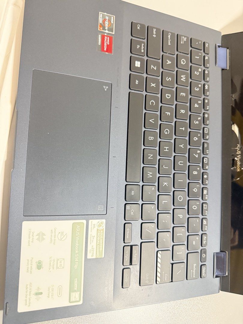 ASUS Vivobook Laptop493989404198850566