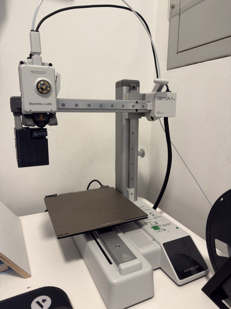 Bambu Lab A1 Mini 3D Printer with Filament Spool493873468204666881