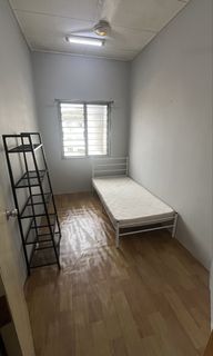 (Category: ) located in . Submitted by zuhairjohari (Listing ID 1446247809, Image 1). Description: .