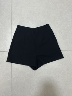 (Category: ) located in . Submitted by ahoowoo (Listing ID 1446238327, Image 1). Description: .