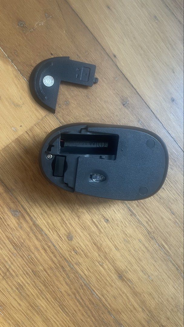 Boss Wireless Optical Computer Mouse493595032059924481