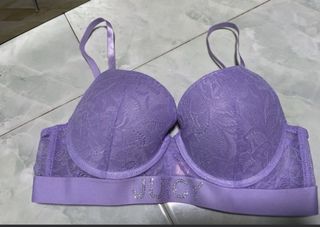 (Category: ) located in . Submitted by lovescarf (Listing ID 1446212526, Image 1). Description: .