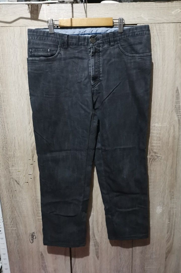 Brioni denim collection pants (Category: Jeans) located in San Pedro. Submitted by thriftersthrift (Listing ID 1446248407, Image 1). Description: Waistline (inches) :35 Length(inches) :35 Good condition Already wash Color rate : 9.5 /10 🌵ALL ITEMS ARE FROM UKAY BALE SO MANAGE YOUR EXPECTATION 🌵 ASK SELLER FOR MORE INFORMATION COLOR MAY CHANGE TRU LIGHTING.