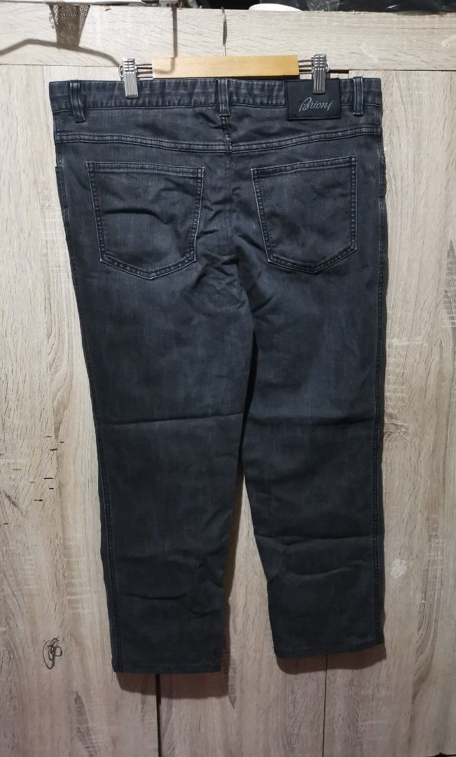 Brioni denim collection pants (Category: Jeans) located in San Pedro. Submitted by thriftersthrift (Listing ID 1446248407, Image 2). Description: Waistline (inches) :35 Length(inches) :35 Good condition Already wash Color rate : 9.5 /10 🌵ALL ITEMS ARE FROM UKAY BALE SO MANAGE YOUR EXPECTATION 🌵 ASK SELLER FOR MORE INFORMATION COLOR MAY CHANGE TRU LIGHTING.