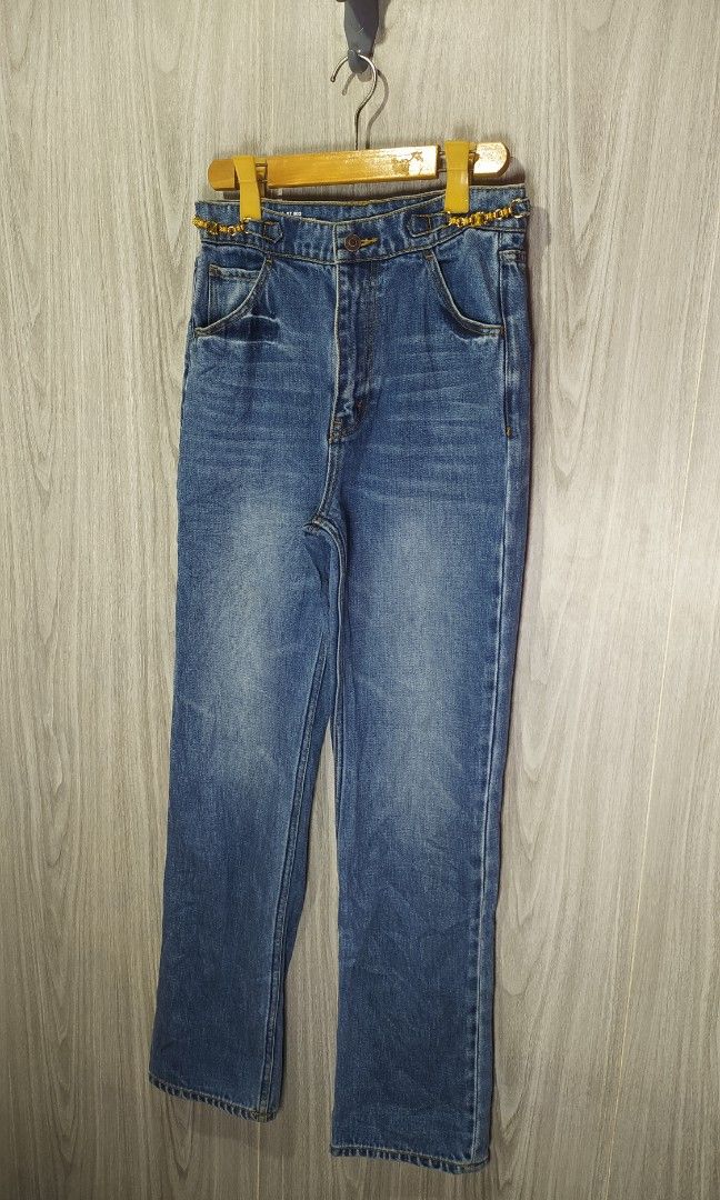 Celine Blue Denim Straight Leg Jeans (Category: Jeans) located in Naga. Submitted by secondspinv2 (Listing ID 1446321740, Image 2). Description: Celine Blue Denim Straight Leg Jeans ✅Size: 26 To 28 ✅Length: 43 ✅Hem: 8 ✅Color Rate: 9.5/10 ✅No Issue ✅Need Wash ✅Location: Bicol Naga City, Camarines Sur ✅Courier: J&T Express/Flash Express ✅MOP: Gcash only.