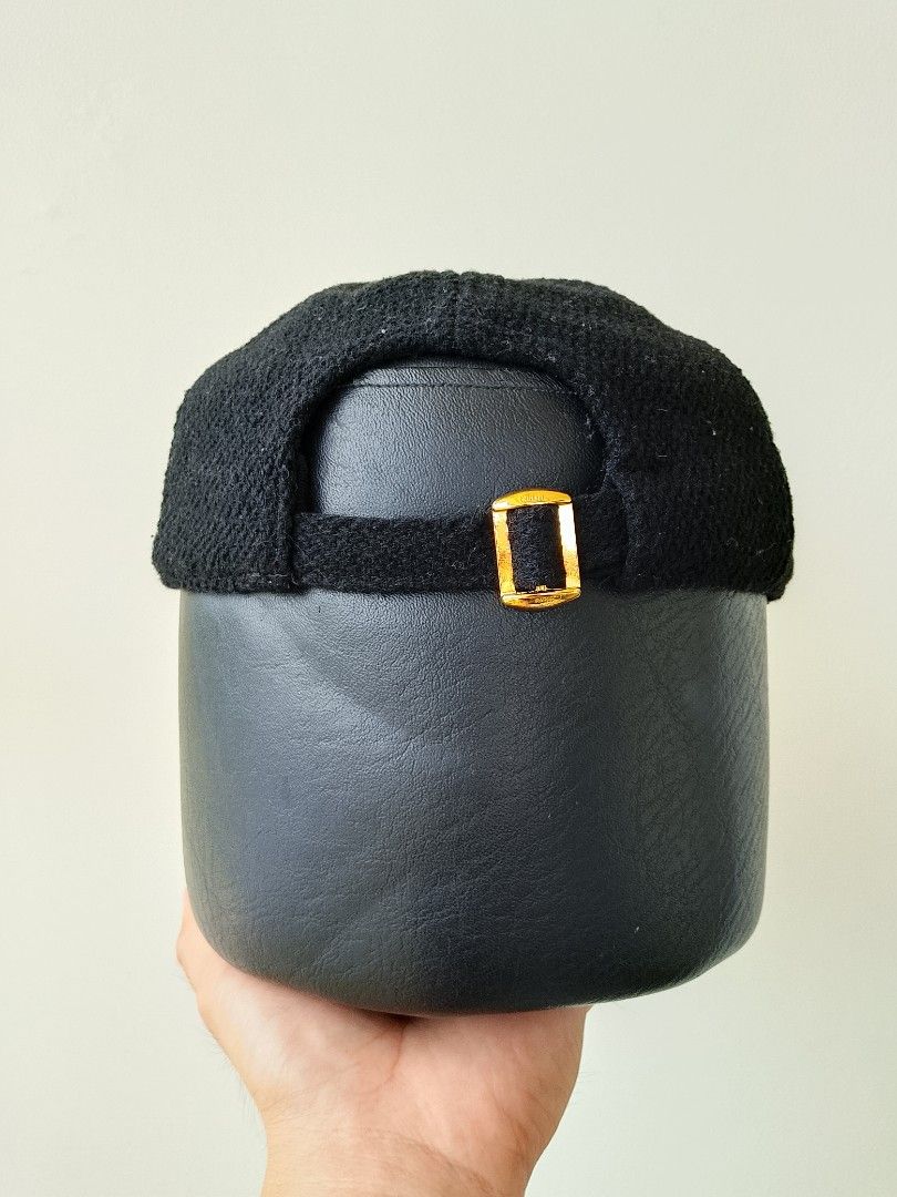 Celine Initial Baseball cap Two tone Wool (Category: Caps & Hats) located in Taytay. Submitted by elegant.revival (Listing ID 1446296739, Image 3). Description: Like new condition No Issue Condition 9.8/10 Color rate 9.8/10 SHIPPING NATIONWIDE ‼️.