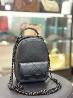(Category: ) located in . Submitted by ys-luxe.com (Listing ID 1446195676, Image 1). Description: .