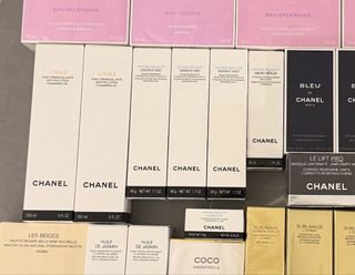(Category: ) located in . Submitted by crazyforcosmetics (Listing ID 1154361281, Image 1). Description: .