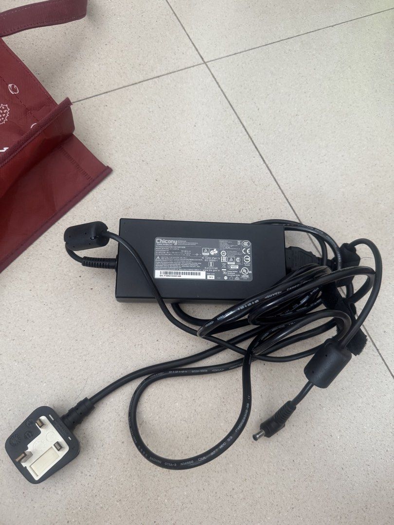 Chicony Power Adapter 19.5V 11.8A 230W
