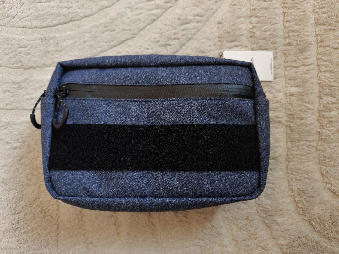 Chuyen Tactical CT3 Lite Sling (denim Ecopak) (Category: Sling Bags) located in Paranaque City. Submitted by slothyg (Listing ID 1446213739, Image 1). Description: no issues! RFS: lack of use INFO FROM WEBSITE CT3 Lite 2024 in Challenge Sailcloth ECOPAK™ fabric. A special version of the CT3 crossbody bag with high-quality materials and changes in some details so you can use it for many EDC purposes. Design for iPad mini, wallet, phone, powerbank,
