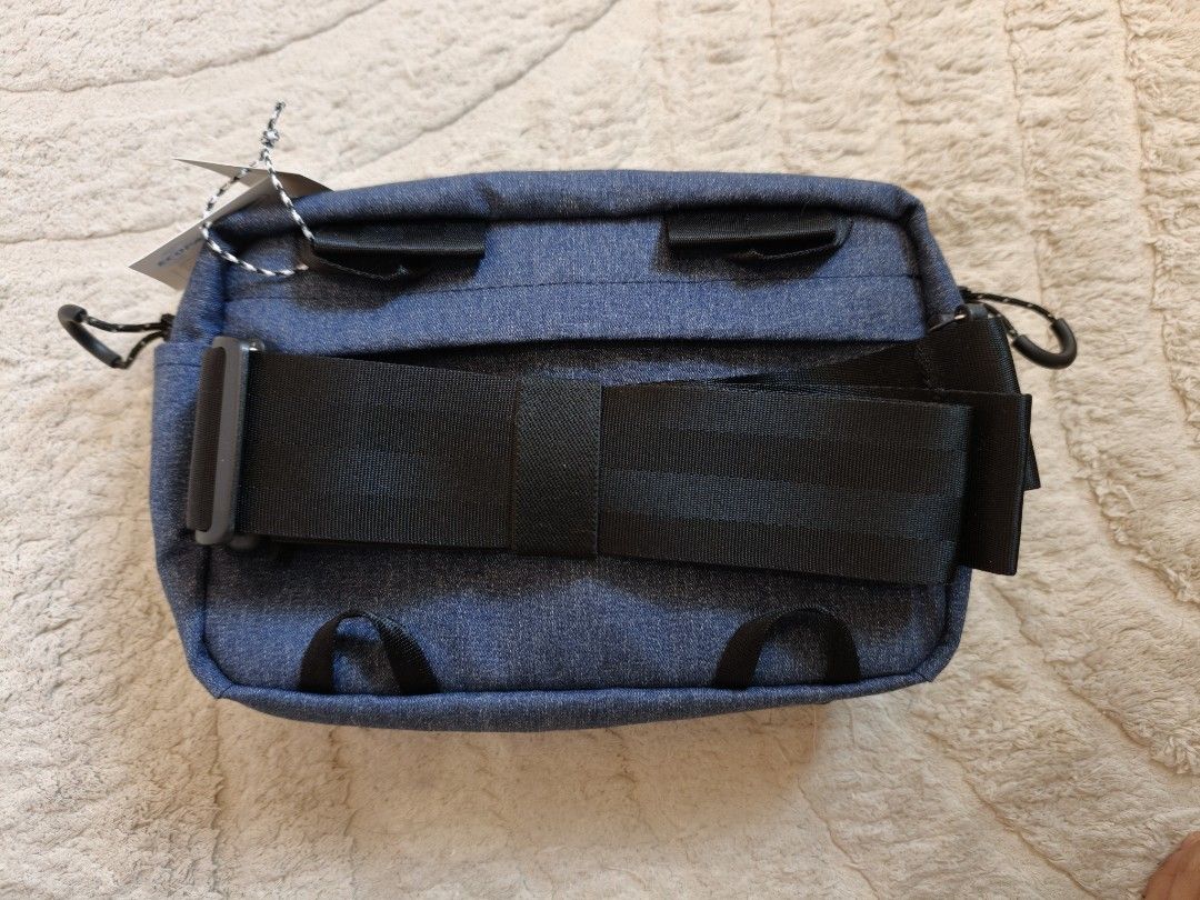Chuyen Tactical CT3 Lite Sling (denim Ecopak) (Category: Sling Bags) located in Paranaque City. Submitted by slothyg (Listing ID 1446213739, Image 2). Description: no issues! RFS: lack of use INFO FROM WEBSITE CT3 Lite 2024 in Challenge Sailcloth ECOPAK™ fabric. A special version of the CT3 crossbody bag with high-quality materials and changes in some details so you can use it for many EDC purposes. Design for iPad mini, wallet, phone, powerbank,