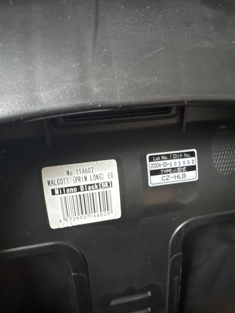 Combi Child Car Seat Malgott Milano Black （分類：外出用品 - 安全座椅）位於 Hong Kong。 由 yanhui914 提交（商品編號 1446242566，圖片 3）。簡介： Combi child car seat for sale. Suitable for groups G0, G1, G2. Fits children from birth up to 25kg. Can be used rearward or forward facing. Check the label for specific weight and height guidelines. Milano Black colour. Belt route guides are clearly marked.。