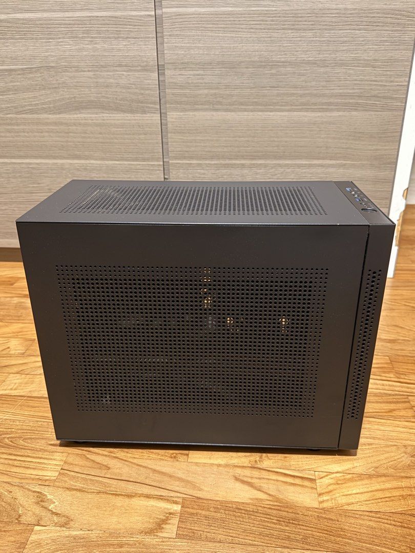 Compact Gaming ITX PC493847255314616321