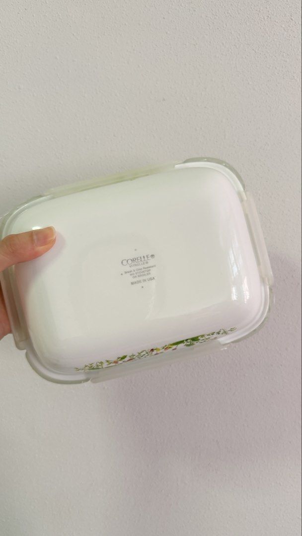 Corelle Food Container493684139366830083