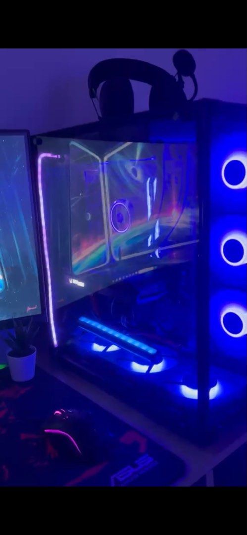 Custom built gaming PC494259378565294084