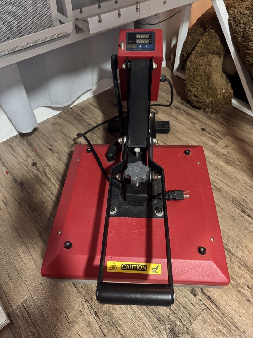 Cuyi 15x15 Heat Press Machine (Category: Craft Supplies & Tools) located in Manila. Submitted by declutter378 (Listing ID 1446174183, Image 2). Description: .