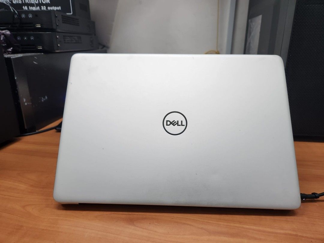 Dell Laptop Intel Core i7493598087557294081