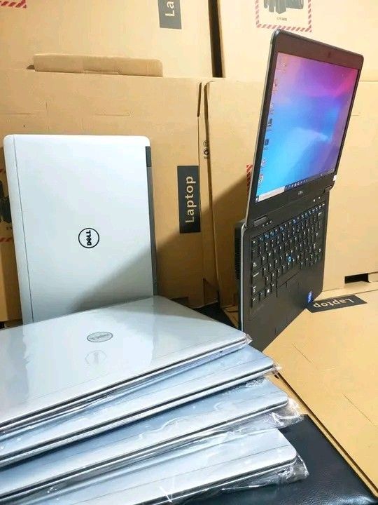 😍DELL Latitude E7440😍 (Category: Laptops & Notebooks) located in Manila. Submitted by lonelyme_1986 (Listing ID 1446304253, Image 3). Description: 😍DELL Latitude E7440😍 🛑intel Core i5 4thGEN 2.50Ghz ✅8GB RAM ✅128GB Storage SSD 🛑14'0 inches Screen 🛑Good battery 🛑Wifi ready 🛑Camera ready 🛑Bluetooth ready 🔴HDMI ready 🛑Fully tested all usb port GOOD 🛑Windows 10-with complete all apps #SLIMTYPE #GoodQualityGuaranteed JAPAN TokYo✅ 😍in_ CH