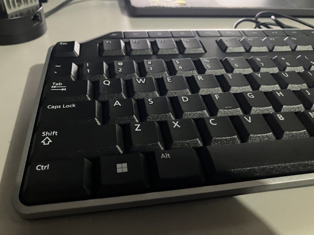 Dell USB Wired Keyboard w/ Multimedia and volume controls (Category: Computer Keyboard) located in Paranaque City. Submitted by chkdsk404 (Listing ID 1446336792, Image 3). Description: Wired USB Keyboard - Multimedia shortcuts - Volume wheel and mute button.