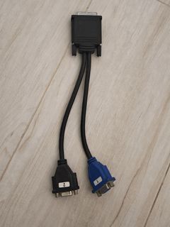 DVI-I to 2 VGA splitter506067992163143680